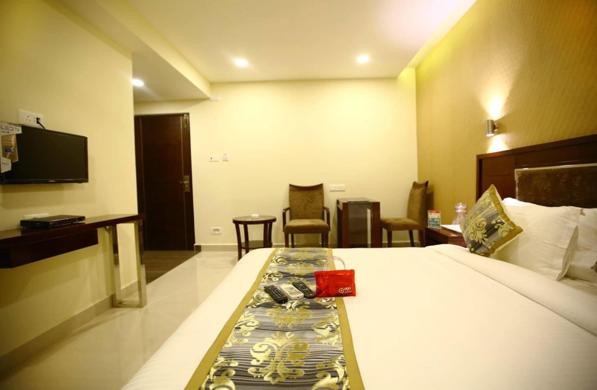Fabhotel Alreef Residency Chennai Exterior photo